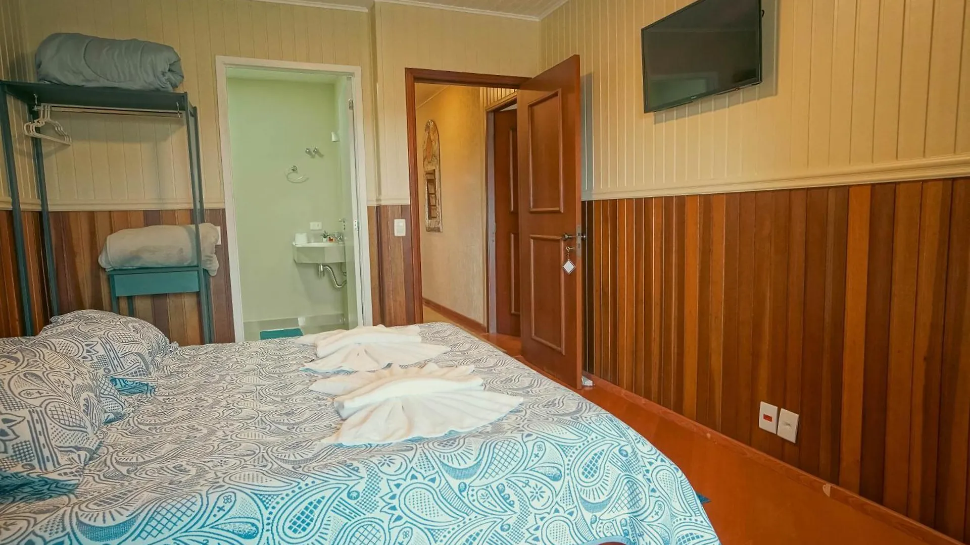 Bed & Breakfast Recanto Due Fratelli Campos do Jordao